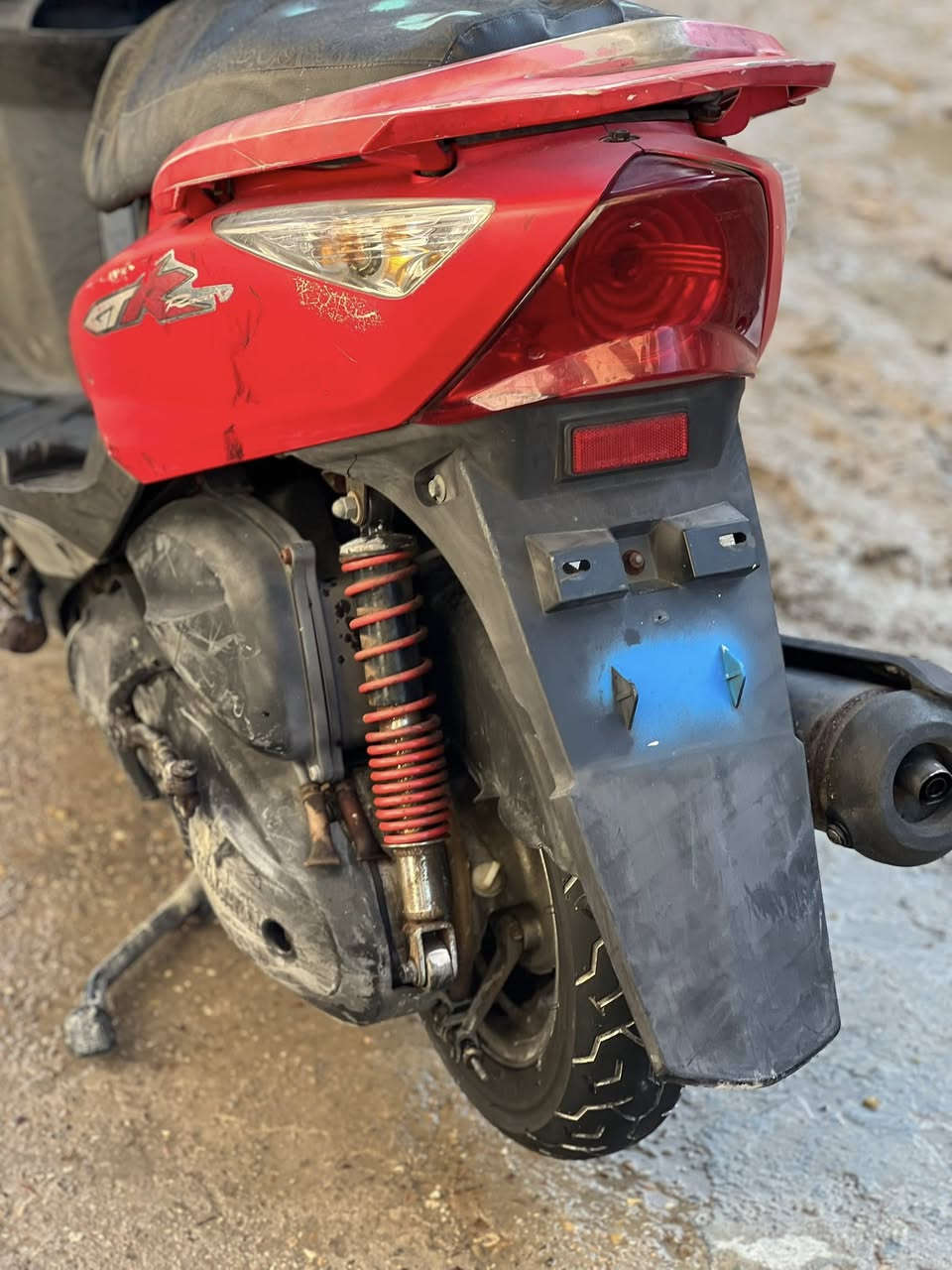 سلام عليكم شباب  ثعالب رنبه للبيع اكرر رنبه مو مال شارع بعدهن علا بانزين الاليابان  دراجات حلوات وشغالات جيب بارتي  وطلع  ثنين كابريتر وحده نوزل 
السوده نوزل مزوده مكينه رياضيه كلجات وصلنصه 
وثنين كابريتر بلاديات  وسعارهن جوه السوك ابيعلك وضمان مكينه مفتوحه كفر تجاري ترجع الدراجه  اسعار ناررر والله جوه السوك اي ستفسار اتصل موجود واتساب ***********
