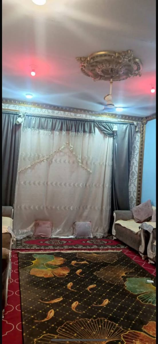 سلام عليكم بيت الايجار في منطقة السبا الاولى مساحة ١٢٠الاستفسار ***********
