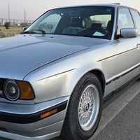 Bmw 92 525 بيلاد فول مواسفات ته بريد سلايت كوشن جلد كير عادي  07508686...