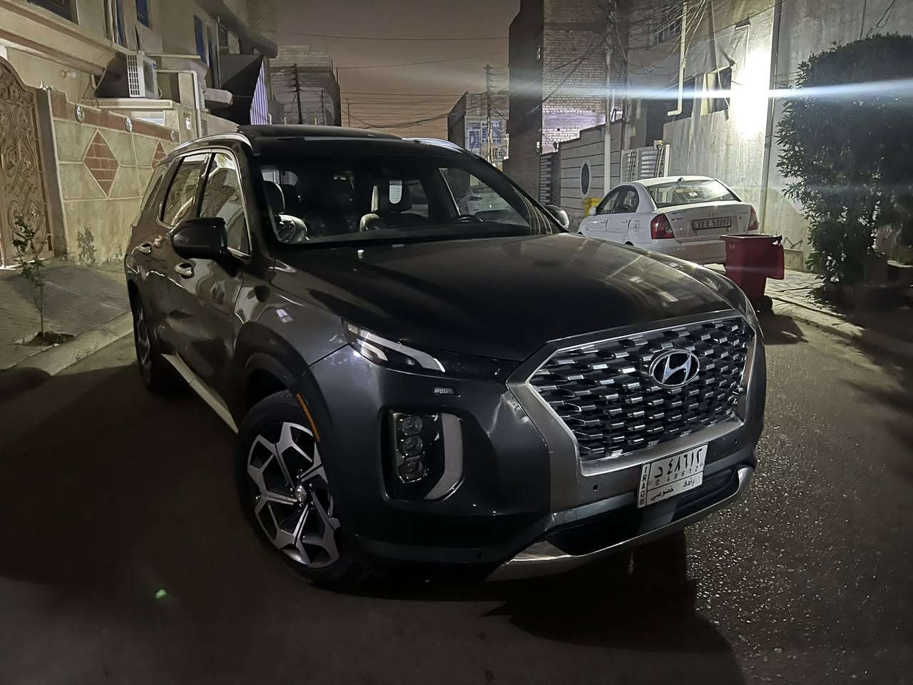 السلام عليكم هونداي بلسايد موديل 2022 سياره فووول  كلكرافي صور حادث يراسلني وتساب ودزهن له سعر (235) وبيه مجال ***********
