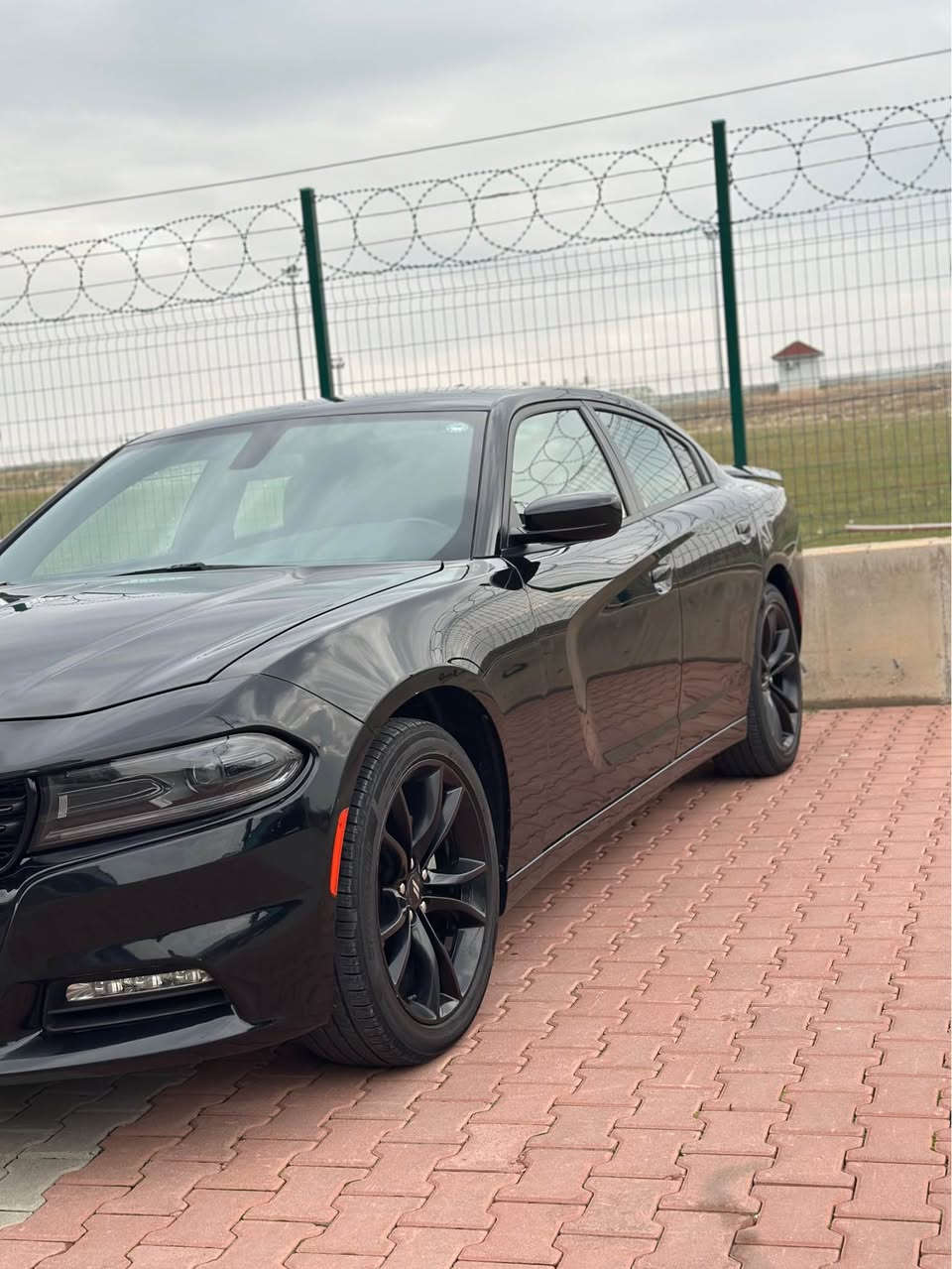 دوج جارجر.  SXT

موديل. 2023 
بيها جاملغ و بنيد 
ماشيه. 46. m
سعر 245
استفسار. *********** دهوك, العراق
