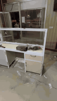 بيع ميز ألمنيوم بحالة ممتازة 👌  – القياسات: الطول 3.5 متر@ العرض قرابة...