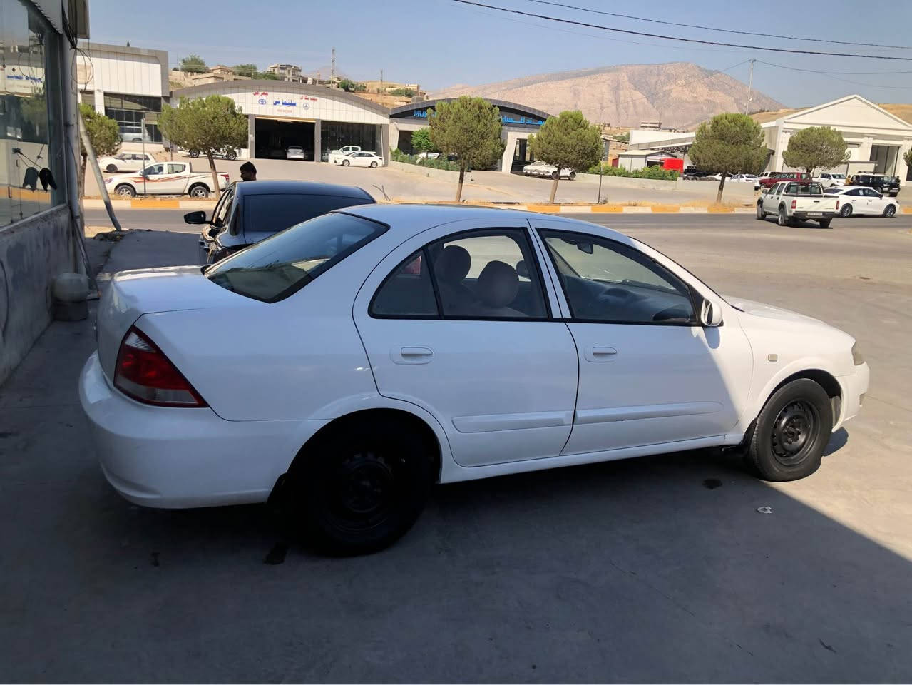 نیسان سنی مۆدیل ٢٠١٢ ته‌كسی بوه‌ كراوه‌ته‌وه‌ خسوسی گێر و مه‌كینه‌ی به‌ شه‌رت گێر عادی  ٤ جام كاره‌با  ته‌برید 
كامل به‌ شه‌رت 
ره‌قه‌م و سنه‌وی نوێ ‌ 
بۆ زانیاری زیاتر 
*********** وه‌تسئاپ سوران, أربيل
