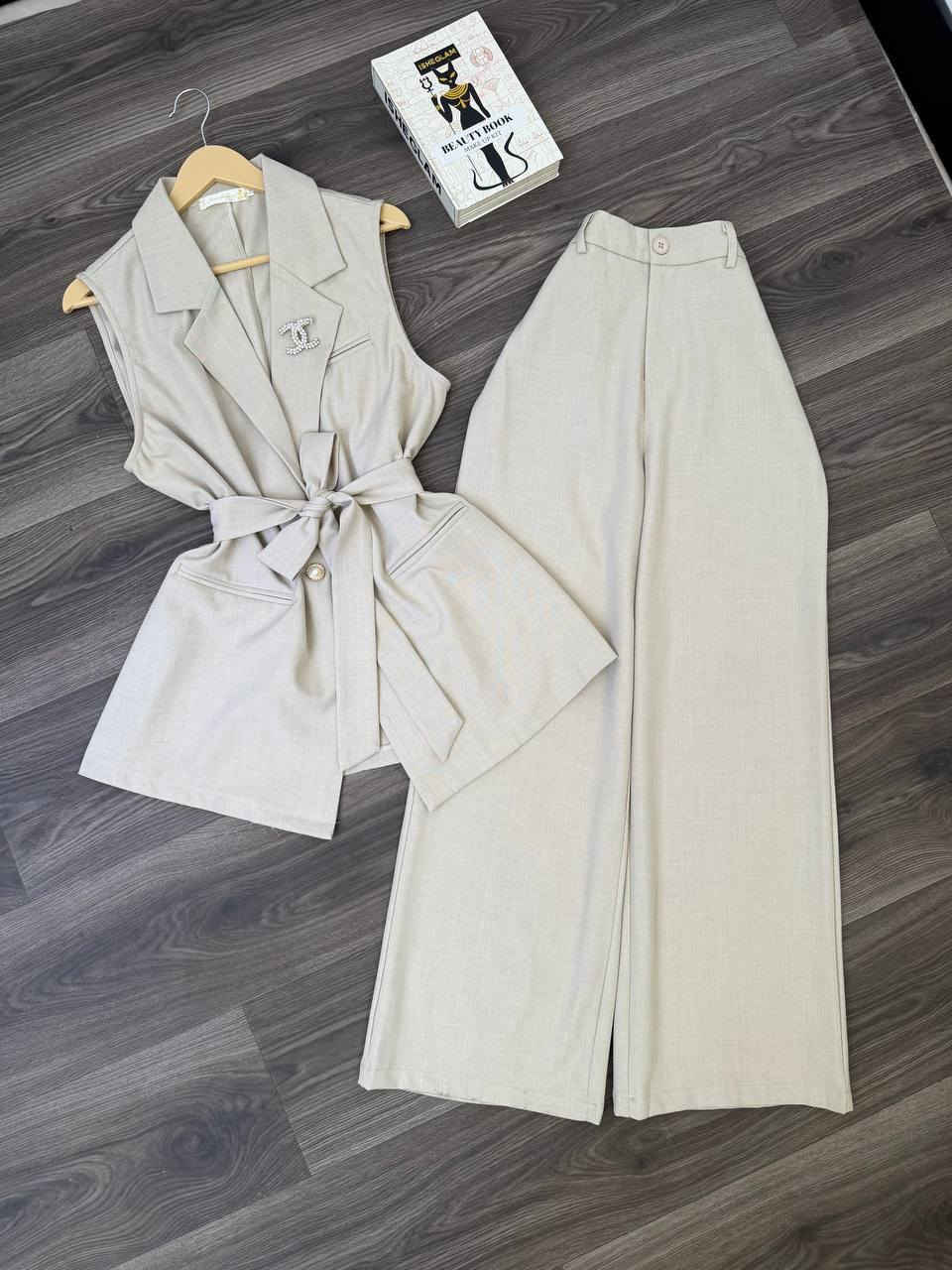 السعر 28 الف 

🌸طقم قطعتين نيكول كولتي عالي 

القياسات- 38 40 _42-44-46-48

توصيل 5 لجميع محافظات العراق 🚛


**إذا كنت صاحب هذا الإعلان وتريد حذفه لأي سبب، رجاءا أرسل رسالة إلى الدعم الفني**