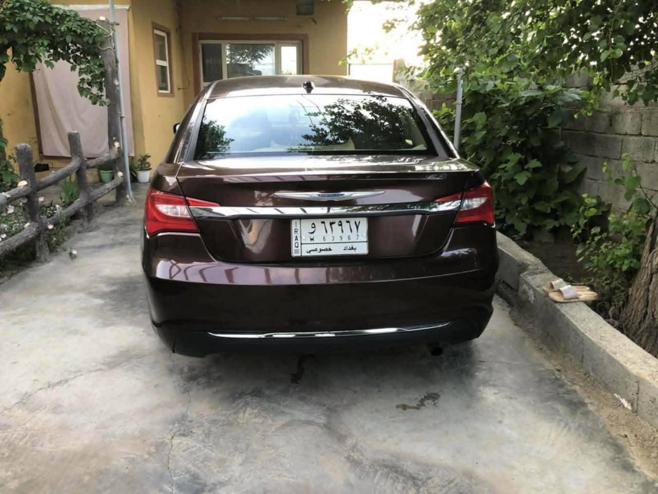 بەناوی خوای گەورە کریزلەر 2013  مەکیە2.4 چوار بستن تەبریت مەرکەزی تەعدیل سرعە دژە خلیسک یەک درگای بۆیاخە 100 هەزاری حەقیقی ڕۆشتوە ماشاالله هەر لۆکە ڕەقەم بەغداد عەسڵی من بەشەرتی تەحویل نایفرۆشم سعری 65 گەڵاو مەعامەلە *********** Singapore
