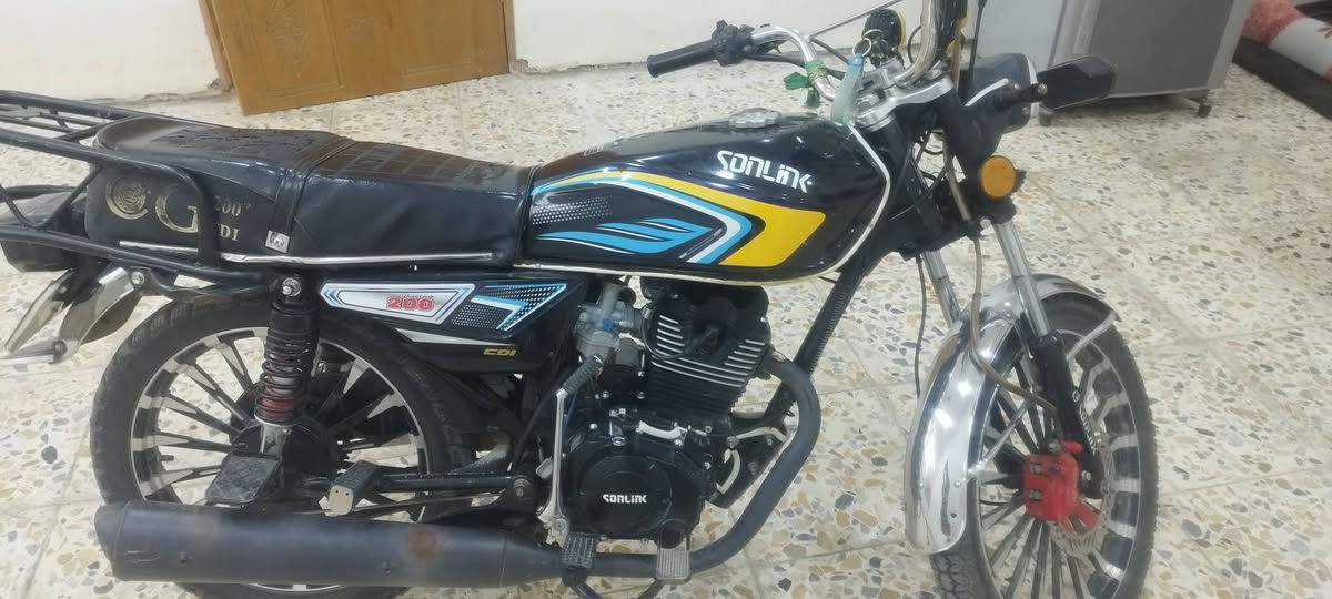 السلام عليكم دراجه نوع ايراني سونك B 
موديل 2025 السعر 750 وبيه مجال بغداد بوب الشام 
الإتصال ع الهاتف 
***********
