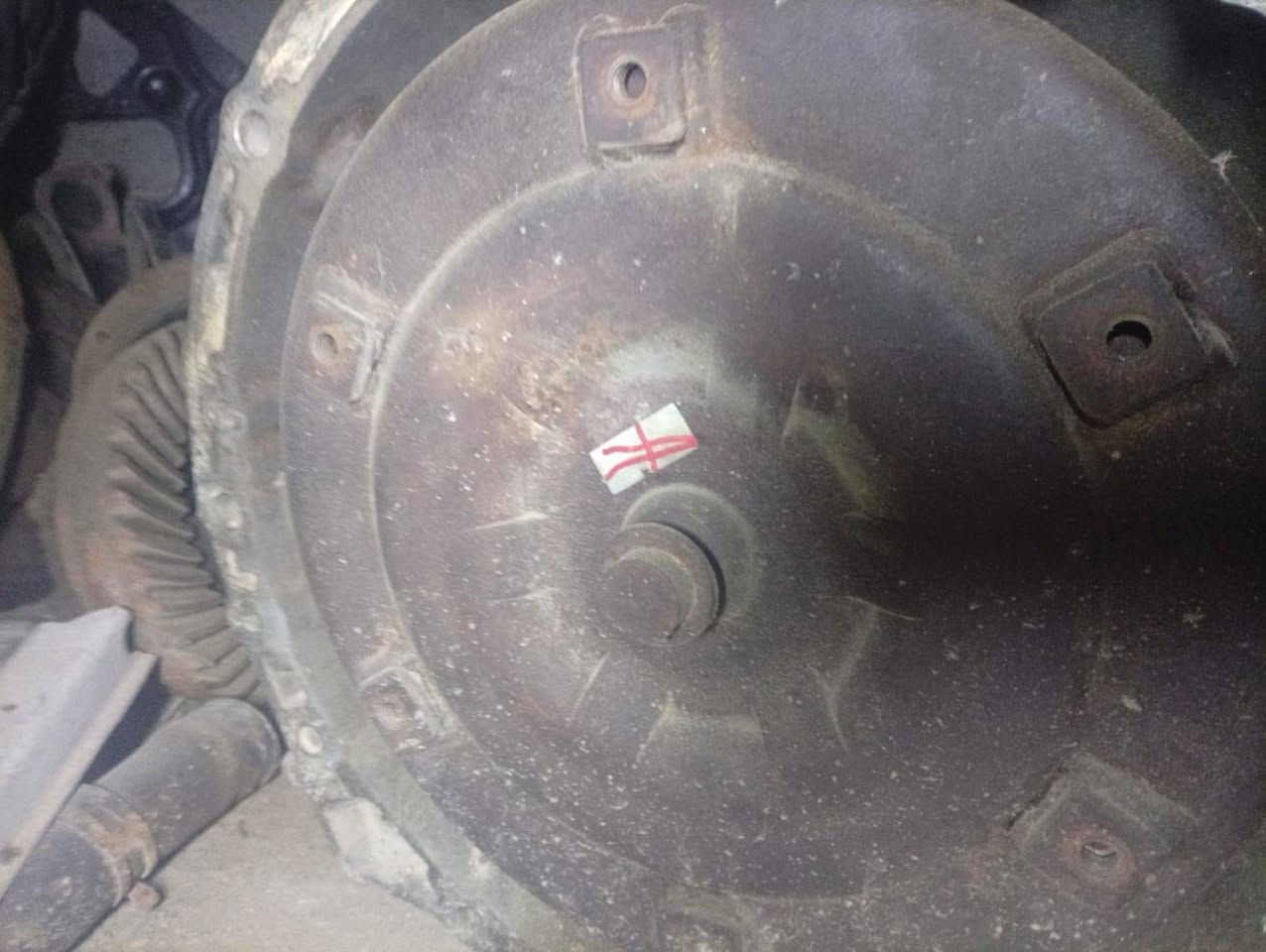 سلام عليكم ورحمة الله وبركاته.
مرخصة مدير الكروب كير ونجي ميكانيكي مكفول. 
كير بطه تلتالاف كوبلن 
مكفولات. 
الرقم ***********
