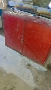 طباخ4عيون 300 ابوبي مجال +حمايه طعام  7بلانكات 200 +ميز خزن200 غراض لل...