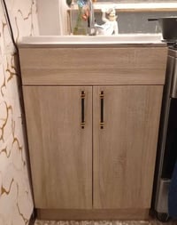 كاونتر • حوض 35×25 • نظيفه