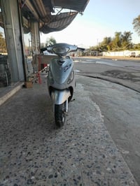 للبيع نضافه مثل ماموضح بالصوره مكاني المشتل سعر ٥٠٠ رقمي 07770315605