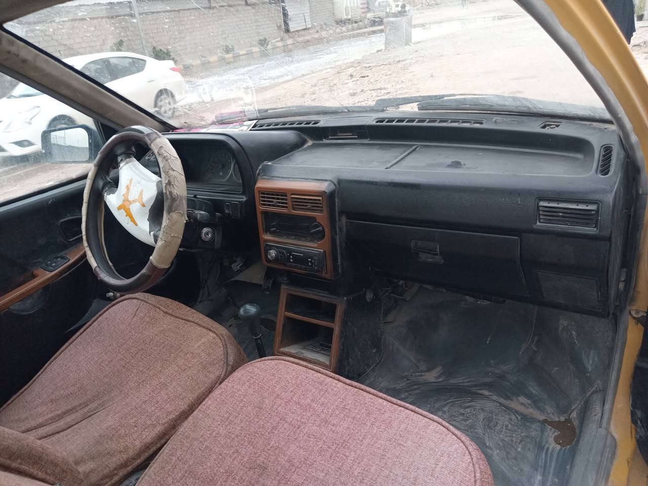 سايبه للبيع مديل 2011 كير  نضيف مكينة كايمة  مكاني نجف راعيه بل حلة تريد مداور تريد وكالة السعر 12 وبيهه مجال كلش قليل السيارة مطلوبة هيئة 600 الف علة المشتري رقم موبايل ***********
