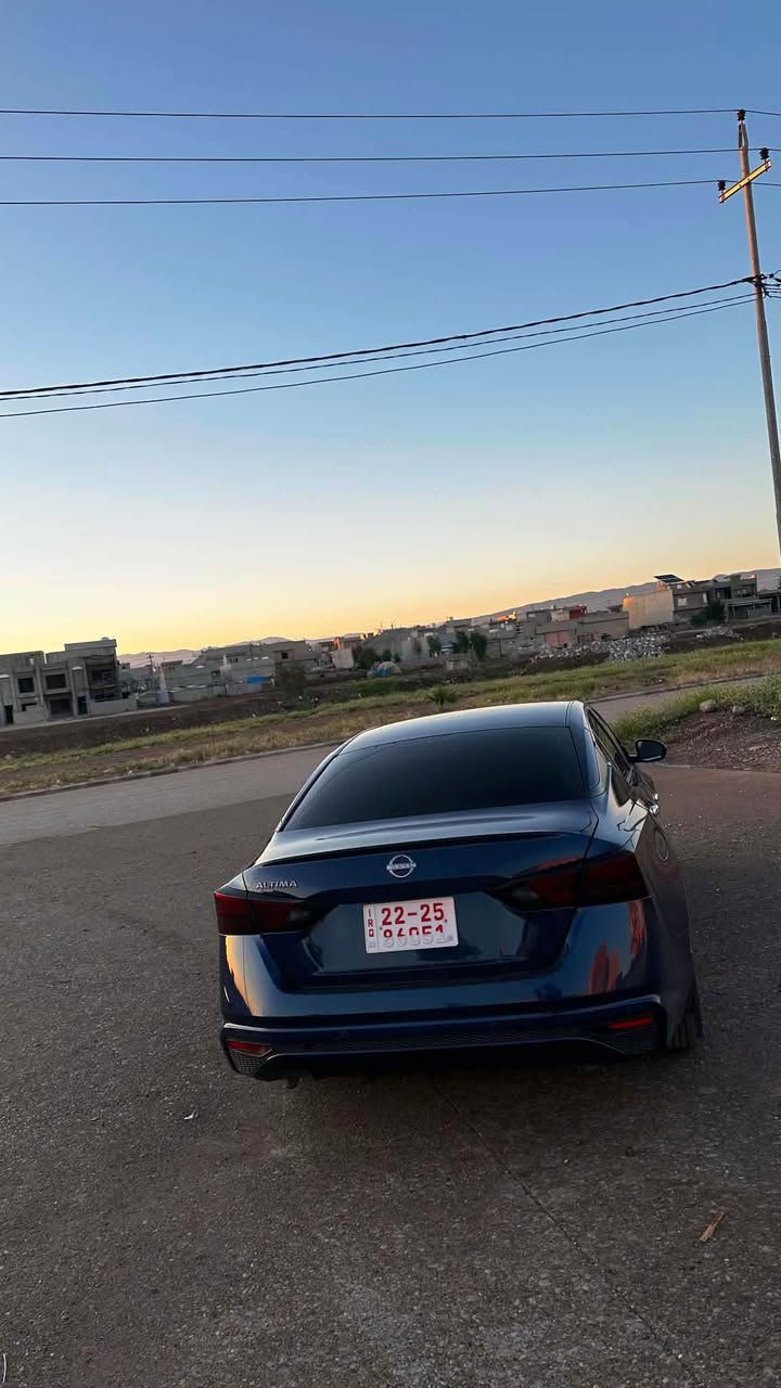 نيسان التيماء موديل 2024 موصفات S 
رقم كاتي تترقم اربيل ضرر قطعتين و نص بدون دواخل سياره شرط بدون دواخل سعر115$ مجال مكان عقره رقم تلفون وتساب و كورك *********** دهوك, العراق
