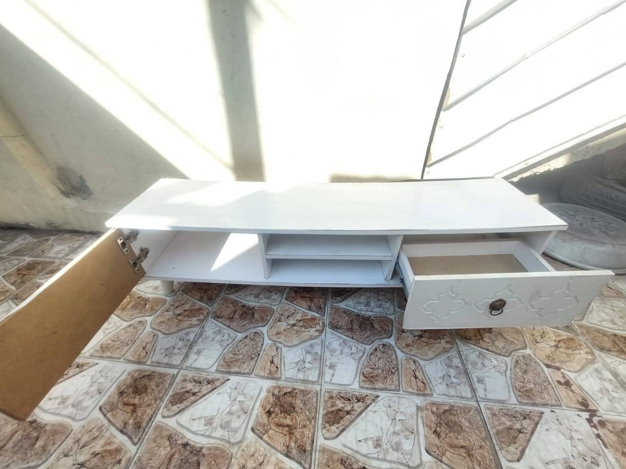 السلام عليكم ميز نظيف مال بلازم كامل للبيع وبسعر بس 20 الف وبي مجال للطيبين ***********. مكان ديالى بعقوبه التحرير
