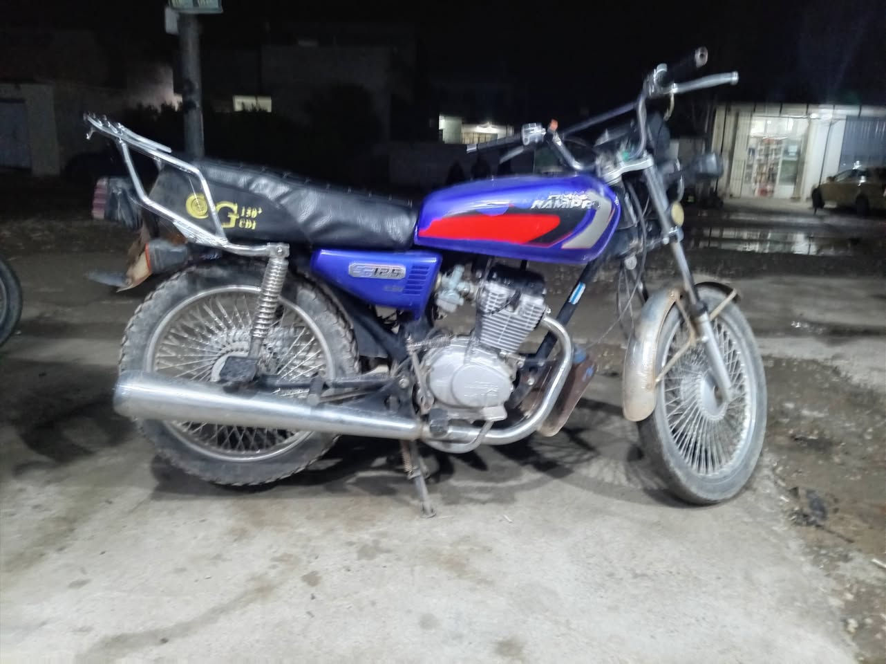 لبيع نامي برو محسن موديل ١٩ اورق كهربايات طافي السعر ٤٠٠ وبي مجال شي قليل الشراي يخابر***********
