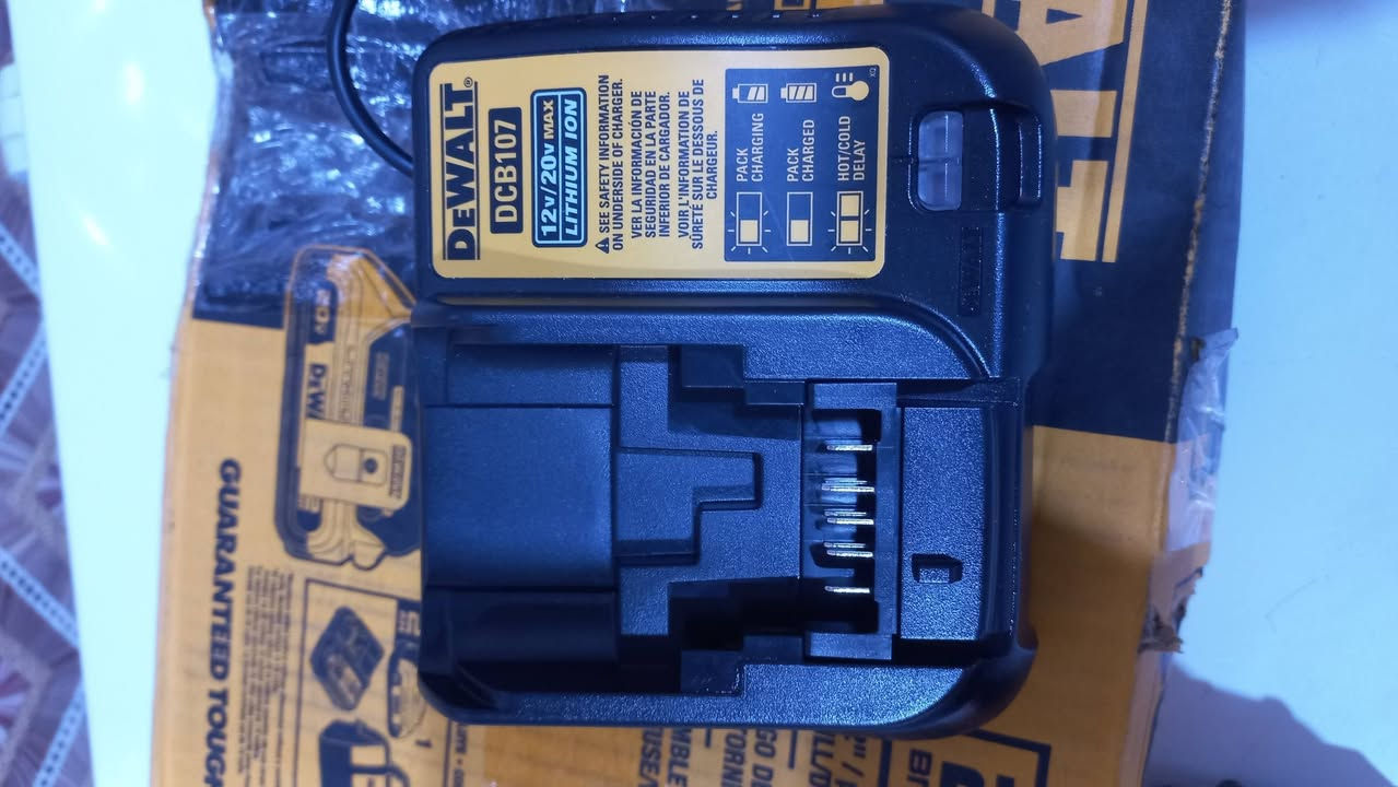 البيع على خاص او واتساب  ***********  توصيل  جميع محافظات
