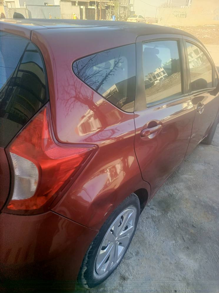 Nissan virsa note 2017
1پارجه بونيد گوراوه بيي داخلي 
1قوپي بجوك له جاملغ پشته وه
پشتوو پيش كه پس و زور خاوينه
ده ستي دوه مم هيج مه سره في نيه
(گورينه وه ده كه م )
بو په يوه ندي *********** أربيل, العراق

