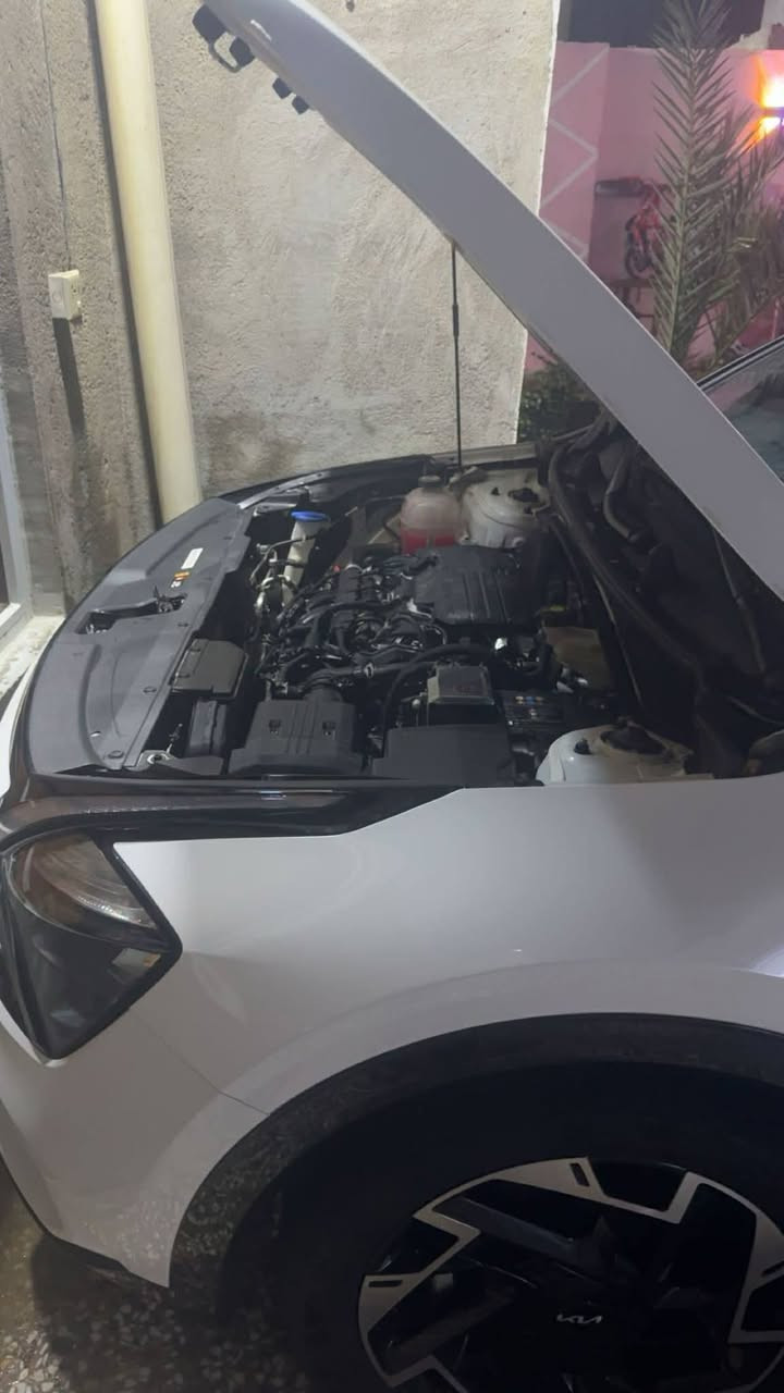 سلام عليكم البيع فقط سبورتج جيتي الاين موديل ٢٠٢٥ جديده مكفوله من كلشي كفاله عامه ماشي (٢٥٠٠) العنوان بغداد قرب مجمع بسمايه غير متواجد على فيس اتصال على *********** سعر قفل 272
