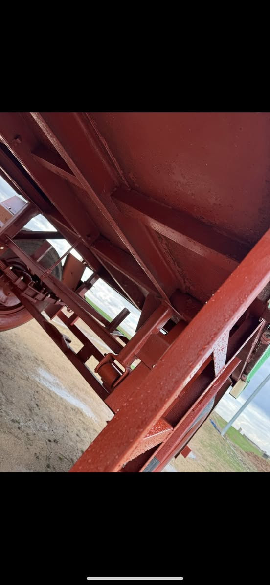 السلام عليكم اخوان موجود عربانه المانيه اصلي عربانه نضيفه حيل السعر اتصلو العنوان موصل اسيا ***********كو ***********
