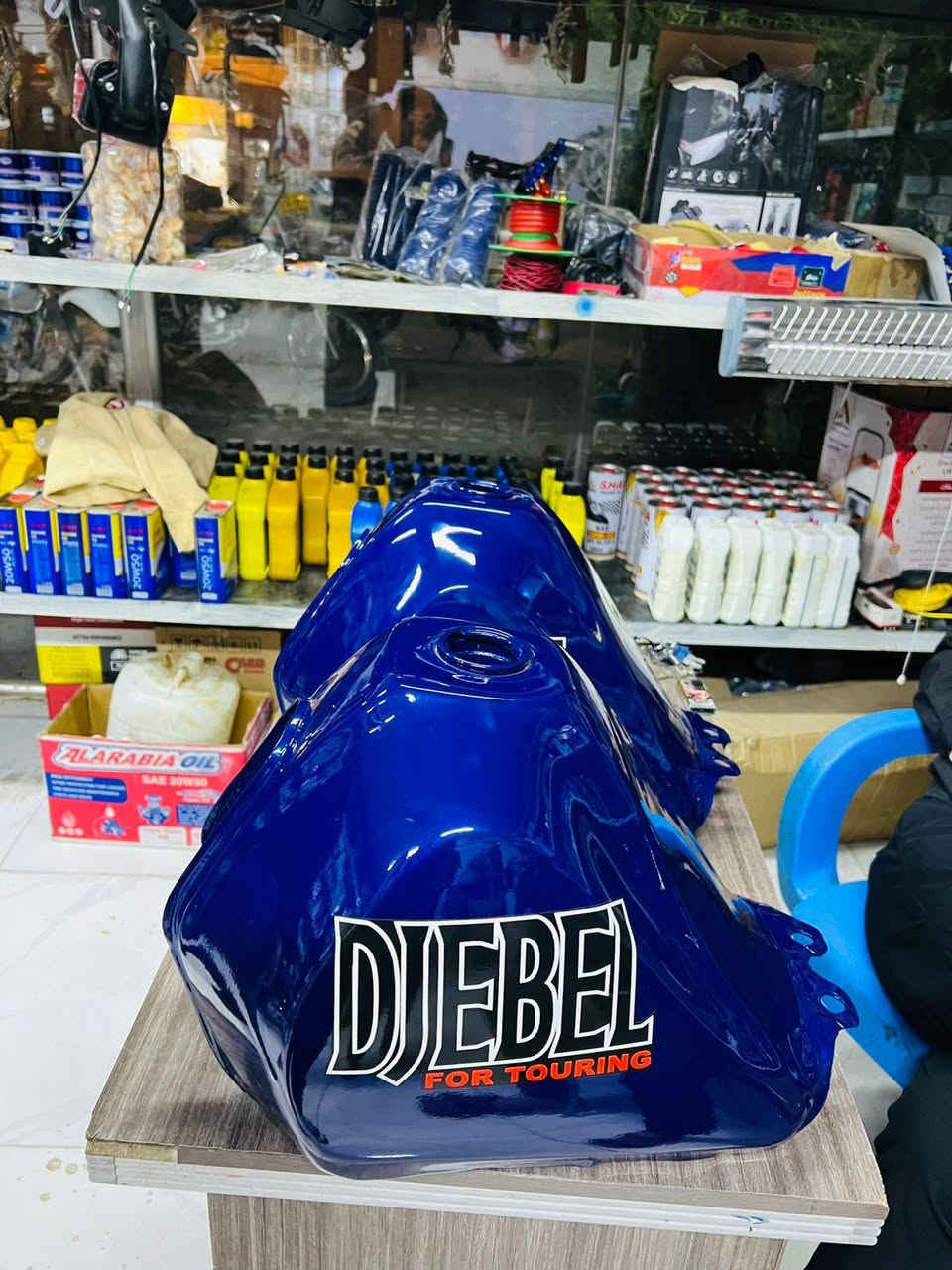 اللهم صلّ على محمد وآل محمد 
يوجد تانكي قفاز دجبل ياباني حجم 200
العنوان واسط قضاء بدره 
يوجد توصيل لجميع المحافظات 
***********
‏‪***********‬‏
