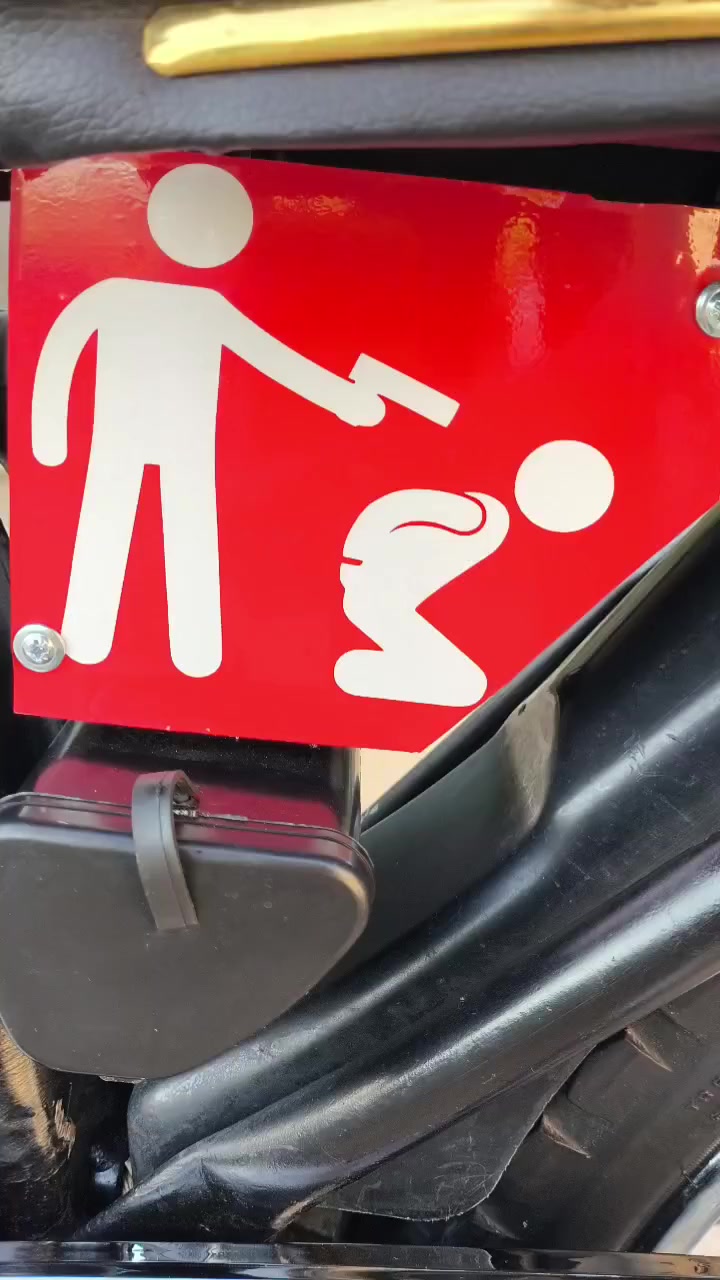 السلام عليكم
اربعه كير اصولي اصولي 
شاصي 23  
تعميره نهايه 25 
مكينه ما مفتوحه رابيدو الاصلي ست احرف 
مكان النجف الاشرف حنون 
سعر خاص مو شراي لتراسل


**إذا كنت صاحب هذا الإعلان وتريد حذفه لأي سبب، رجاءا أرسل رسالة إلى الدعم الفني**