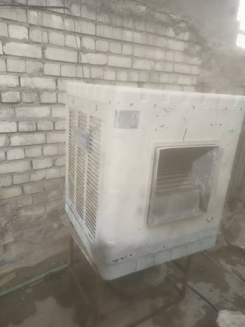 مبرده الونا حجم ٢ونص ماطور كبير سرعتين الجعب مالتهه مبدله جديد نضافه ٧٠ بلميه جاهزه شغاله السعر ٩٠ مكان حي الإعلام تقاطع درويش


**إذا كنت صاحب هذا الإعلان وتريد حذفه لأي سبب، رجاءا أرسل رسالة إلى الدعم الفني**