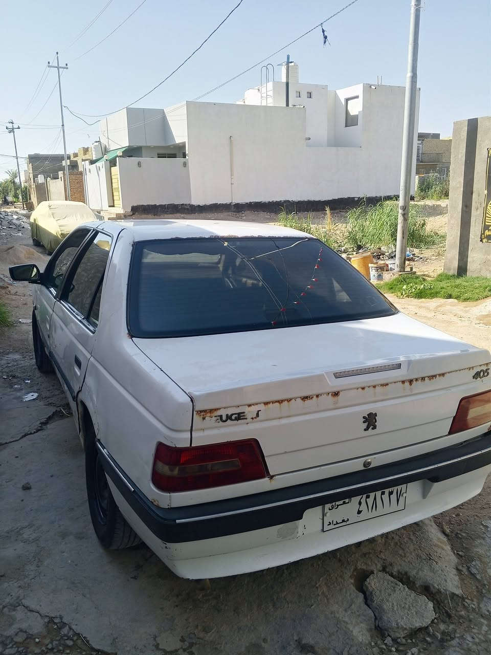 بيجو 405 رقم ابيض صدامي تبريد ثلج مكينه مرتبه كهربائية كلهه مكمله خياسات بس البل صوره موضحات الجنطه ماطاكه خياسات جوه نهائين مابيهه ولا بيهه ضربه السياره السعر 18ورقه اتصال ***********
