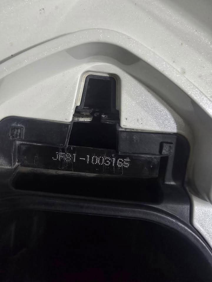 للبيع مليون و٩٠٠ وبيه مجال ***********
