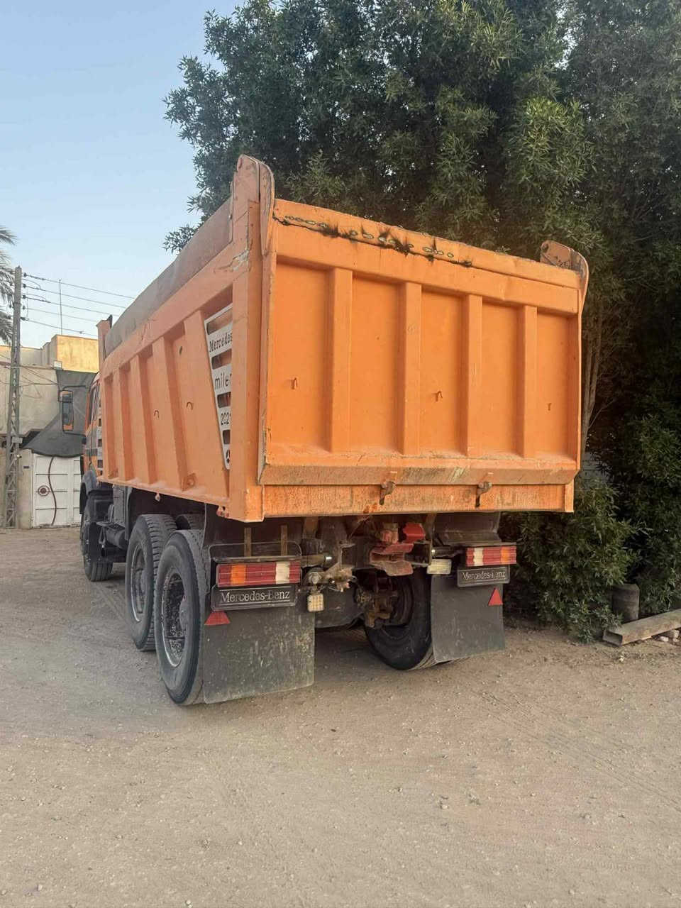 سلام عليكم كرواتي للبيع موديل ٩٥ مكينه ٤٤ كير ١٨٠ مجموعه جيئف مصبوغه عام شركات تخم تاير السعر ٤ شدات العنوان كربلاء ***********] ***********
