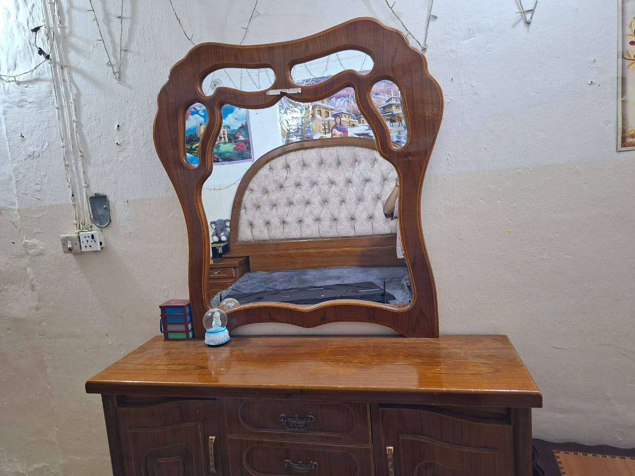 غرفه نوم صاج عراقي نضيفه للبيع *********** شراي يتصل
