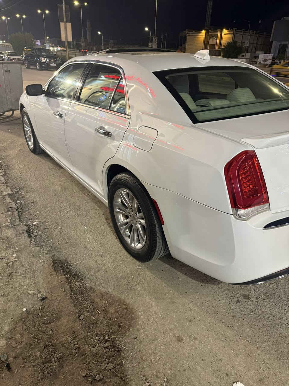 سلام عليكم اوبامه البيع
موديل 16 اصل فول موصفات 
سياره جديده وجاهزه شرط الفحص 
مكفوله من فتح وتبديل شخط لزلغ 
فقط قطعه واحده جايه من مريكه كلير
رقم بغداد مشروع وطني تحويل 
ملاحضه سونار حديث مع نشر 
السعر 235 مكان سياره مسيان 
*********** بلعافيه صير من نصيبه 
سياره جديده مال جناي الله شاهد
