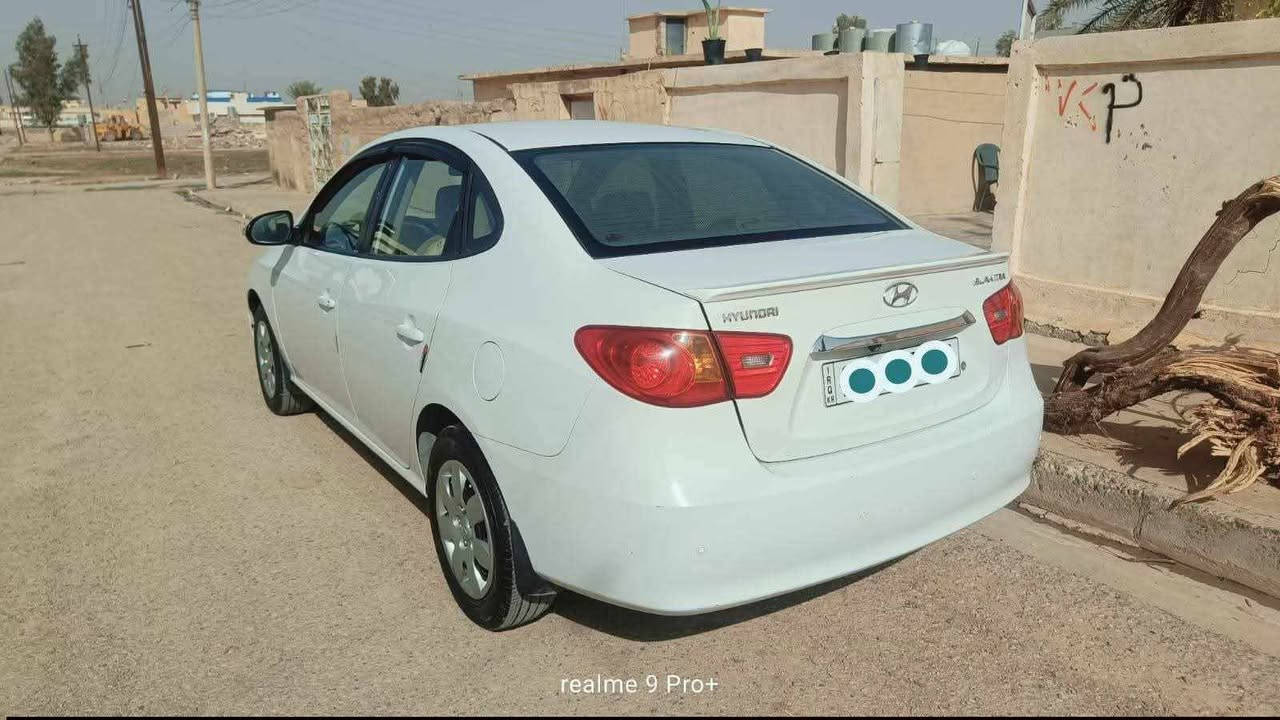 النترا 
٢٠١٠ بدون ضرر شبر بل بوند
فول توماتيك كير محرك شرط
 تحويل من الشرعي وكاله من الوكيل
السعر ١٢٣ وبيها مجال حك جيا ***********
