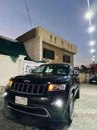 للبيع جيب موديل 2015 فئة لمتد وارد امريكي حادثها بابين جهة الصدر مبدلا...