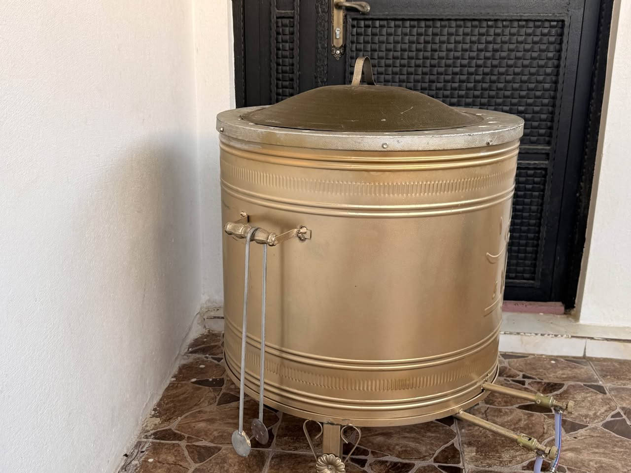 مستعمل مرتين مال خبازات يصير بليت ماله ثخين 07. اخذته 100 من ابو عيسي ابيعة 80 الف كركوك, العراق


**إذا كنت صاحب هذا الإعلان وتريد حذفه لأي سبب، رجاءا أرسل رسالة إلى الدعم الفني**