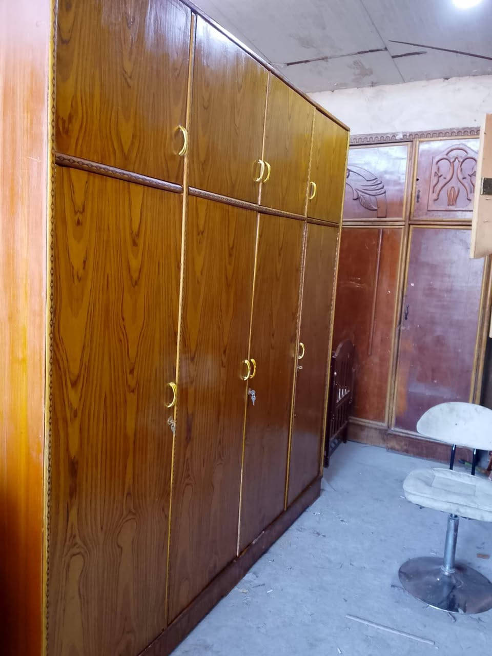 كنتورابواربعه مالحق صاج دخل وخارج تزكام عرض مترتين ٢٥ سم ورتقاع مترتين ٣٠ سم سعر٢٥٠ عنوان بغداد شعله موجود توصيل بغداد وطرافهه فقط للحجز خاص او تصال ***********
