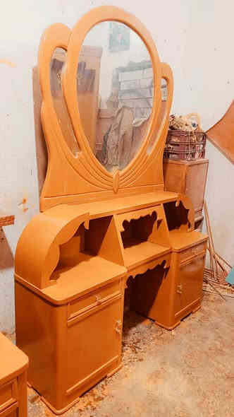 سلام عليكم 
غرفه 6  ابواب تزكام  نضافته 90 بلميه للبيع او مراوس 
السعر 525 الف العنوان النجف شارع المدينه للاستفسار اتصل 
***********
