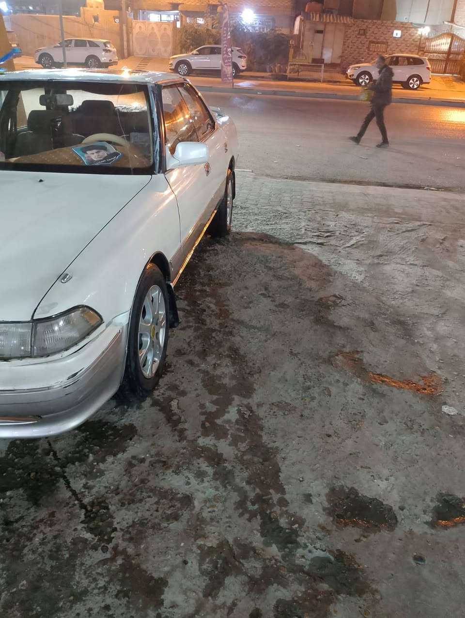 السلام عليكم مارك عظم مديل 1992 بابل بسمي كير ومحرك مكفولات تنين ونص حجم المحرك السياره حلوه وكاعده ترهم بيع او مراوس بالانتره مقدس وانطي فرق او اي سياره حسب القناعه العنوان نجف كوفه  السعر 38 وبيها مجال *********** النجف, العراق
