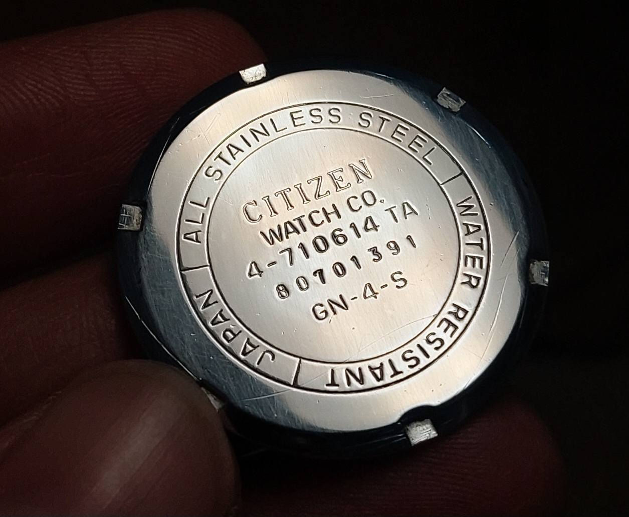 ستزان مينا وكيس مميز 
استيل بلكامل
انتاج 1988م
قطر 36
بطارية مكنة خاصه 
مينا مشطب مميز 
وسعر ٧٥ ألف 
مقاوم للماء


**إذا كنت صاحب هذا الإعلان وتريد حذفه لأي سبب، رجاءا أرسل رسالة إلى الدعم الفني**