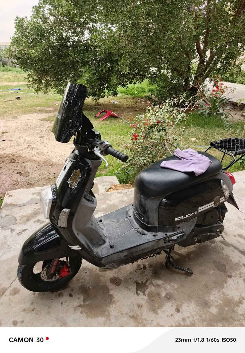 ماكس بوليس دراجة جهازة ما نقصهة كلشي شلعة ومعدل سعر ٦٥٠بيهة مجال مكان حي البتول رقم ***********
