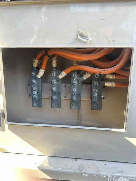 محرك اسكانيه وحش 
انجكتر بلادي مولد 
توليد 550
جديد اوربي 

بغداد كسره وعطش 

‭0770 884 2797‬ حجي حيدر 

‭0770 898 5959‬ علي الساعدي
