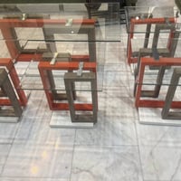 طبلات زجاج أصليات استخدام قليل للبيع السعر 150 الف للتواصل 07829470286