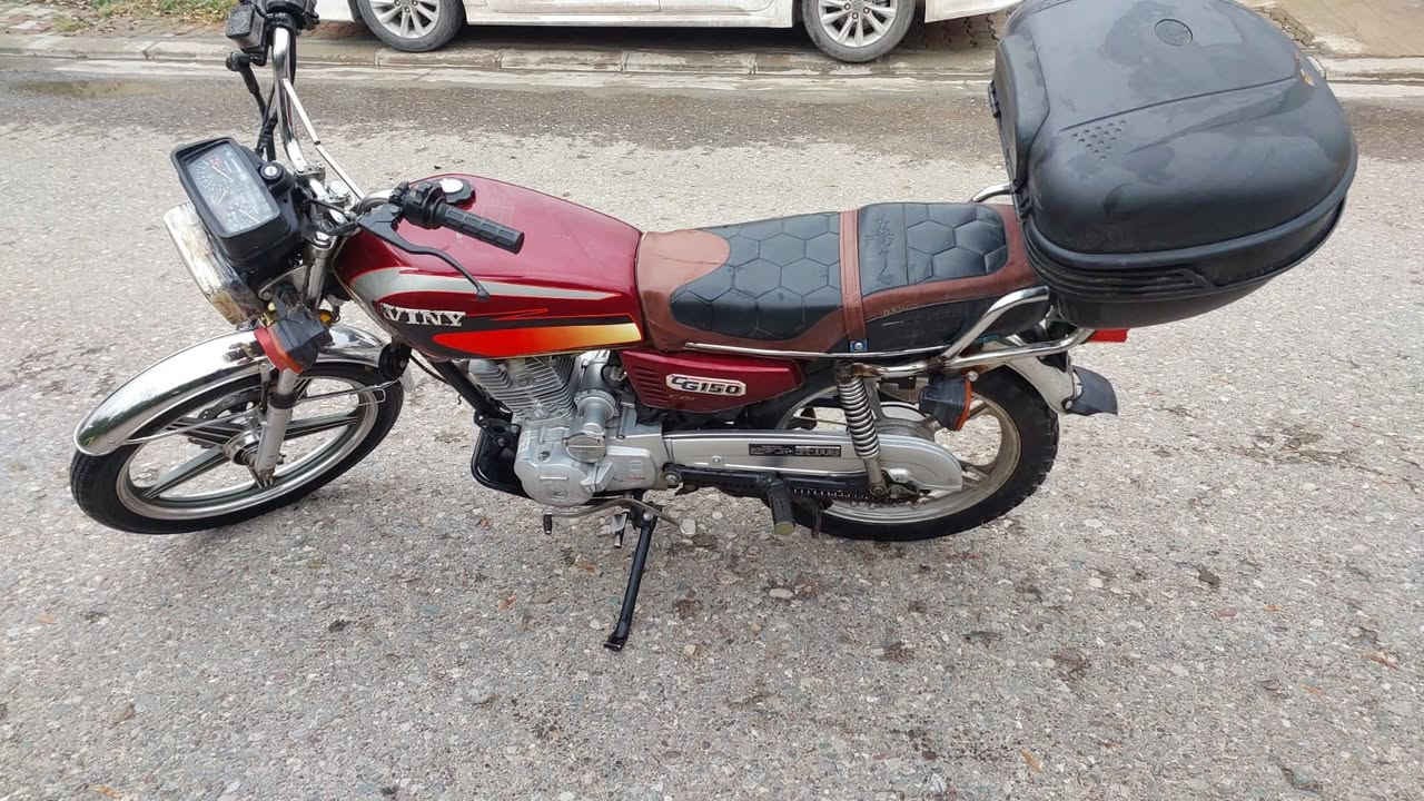 سافيني 2020 للبيع بسبب السفر
5 نمر
منفيس اصلي 
كهربائيات شغالة 
بطارية جديدة 
المكان شاويس 
390 الف
*********** واتساب
