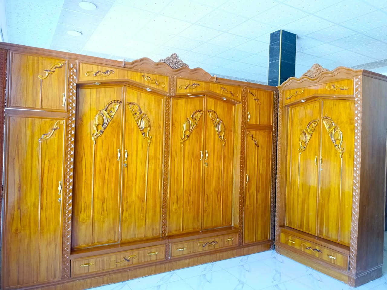 غرفة نوم صاج عراقي حطاطه شرط درجه اولى فصال السعر مليون و 250 وبيها مجال للشراي للاستفسار *********** المكان الرمانه البوعبيد

