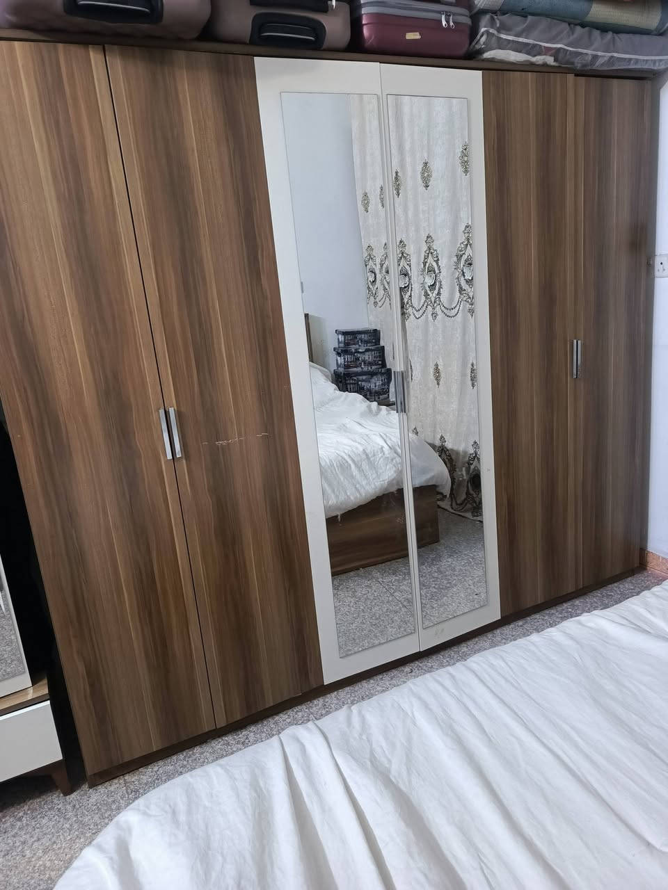 غرفه تركيه 7قطع سعره 400 مكانه بغداد ***********
