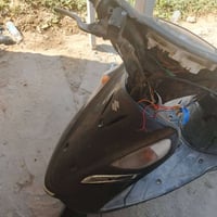 درجه للبيع درجه فول مكينه و كهربائيات مكفول نقص بس كابريتر دراجه رايده...