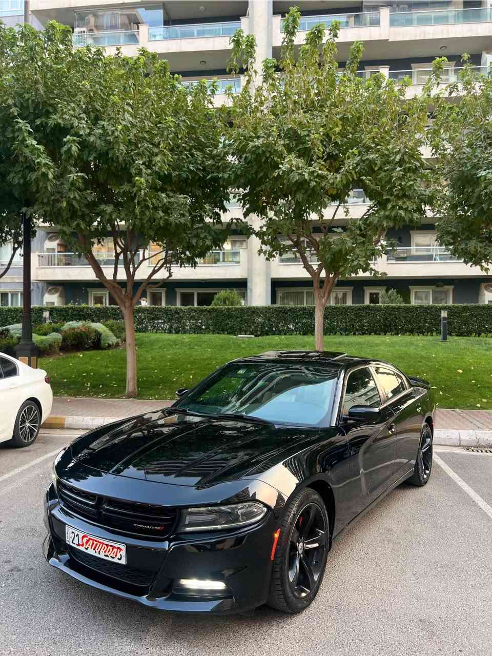 جارجر ٢٠١٨ خليجي شركة هالم
فول مواصفات ١/١ sxt plus
كلين تايتل كفالة عامة
مابية ايشي  كفالة عامة
ماشية٩٥ مايل
فتحة
ويل ٢٠
مكبرة بوس

داغل ابيض
كشنات تبريد - تتفية
كهرباي
فول فول مواصفات 
سعر ٢٤٧$ بي مجال
مكان سليمانية
***********
***********
