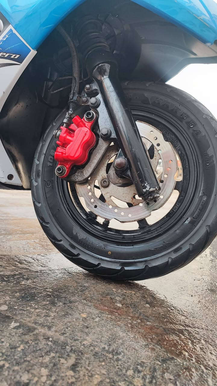 للبيع دراجه ياماها GTR موديل 2010 الدراجه كفاله عامه مكينه بلاديه شرط الضمان والفحص بلاديه ما ملعوب بيها السعر 850 الف مكان الدراجه بغداد علوه الرشيد 
اي استفسار ***********
