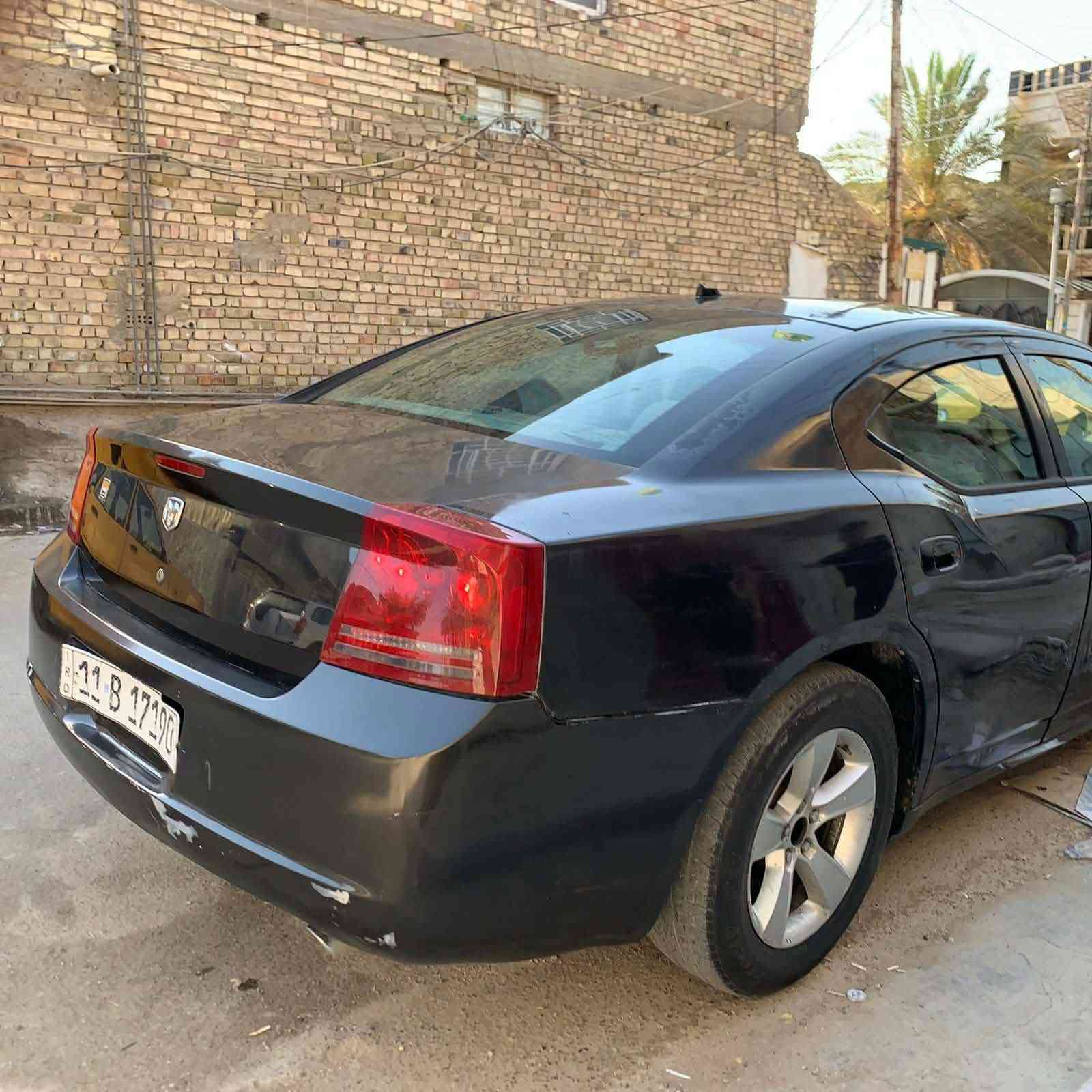 السلام عليكم
جارجر 2008امريكي 
مكينه وكير 3500كفاله 
حادثه باب وجاملغ وتكمه مال باب 
كفاله من الكص ولعيب شرعي 
صبغ حزام 
حداديه صدر جدد 
تخم تاير نضيف ويل نضيف 
رقم بغداد تحويل مباشر 
السعر 75وبيها مجال 
رقمي ***********
مكاني بغداد  الشعب
