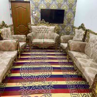 تخم ملكي 10 مقاعد تكمه نضيف بدون اي ضرر ب290 قفله  07777635510