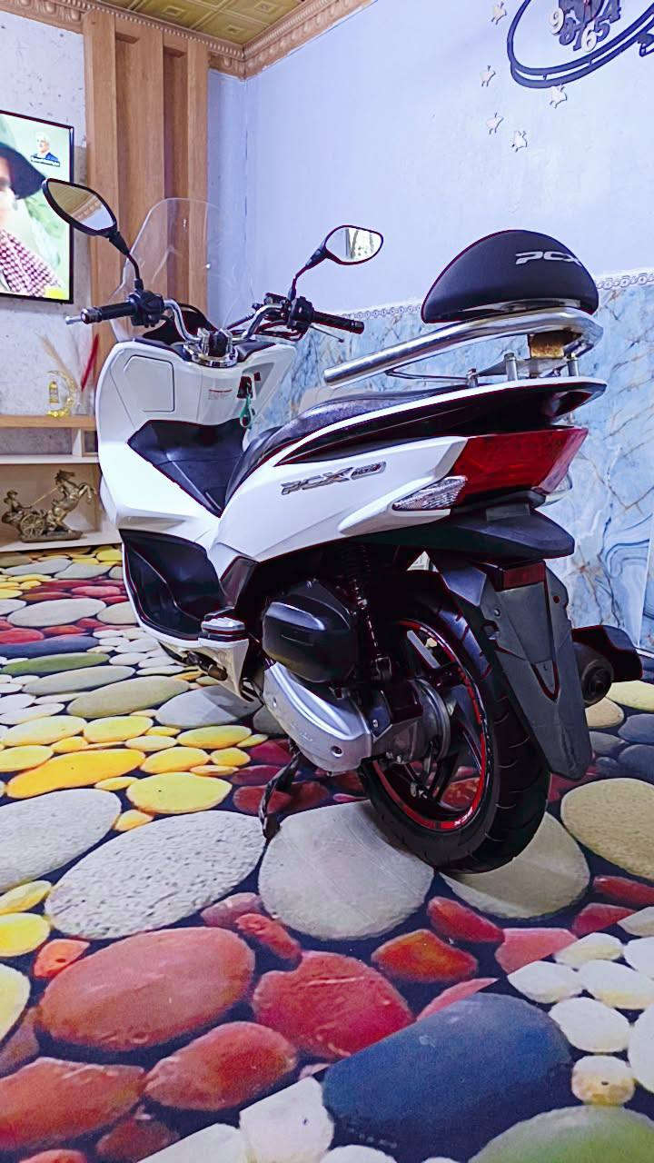 السلام عليكم Pcxالجيل الثاني ياباني محرك150دراجه جديده 
جامه طويله
تجوه اصليه
حساس ازدحام A
حساس ستان

عنوان بغداد الشعله
السعر 14ونص
الشراي يتصل ***********
