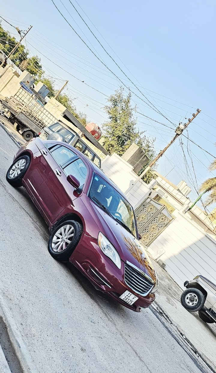 ياالله سي ٢٠٠ موديل ١٢ رقم بغداد انكليزي جديد لون مميز سيارة جديدة جاهزة كير مكينة خير من الله بيه صبغ حزام جمالية فقط أكرر صبغ حزام جمالية جاردة جانت وصبغته صدر تخم تاير شاشة كبيرة هزة جديدة تحويل ثاني يوم السعر ٧٢ وبيه مجال العنوان بغداد *********** بي واتساب أيضا
